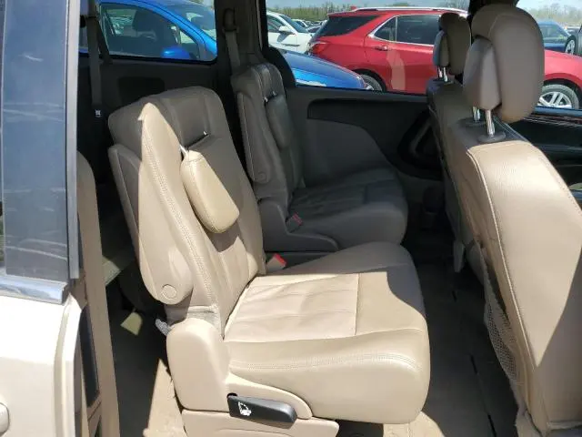 2016 CHRYSLER TOWN & COUNTRY TOURING  