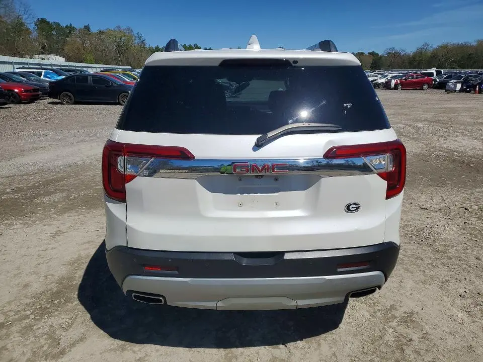 2020 GMC ACADIA SLT  