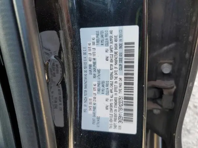 2015 MAZDA 3 TOURING  