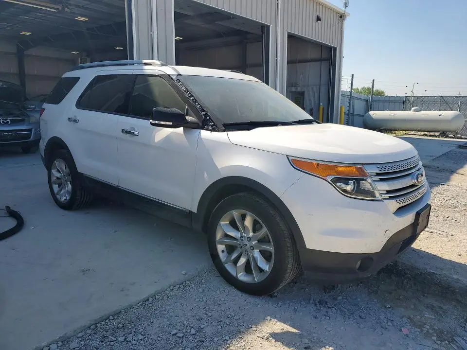 2013 FORD EXPLORER XLT  