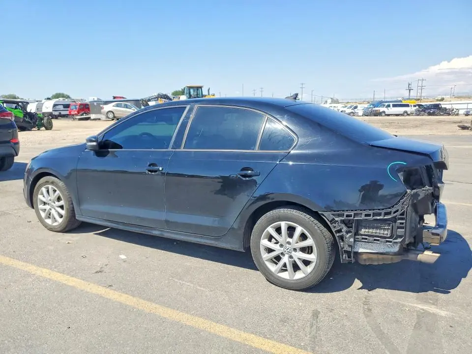 2012 VOLKSWAGEN JETTA SE  
