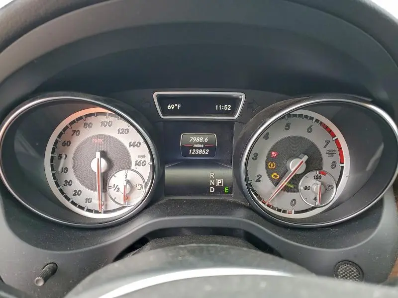 2015 MERCEDES-BENZ GLA 250  