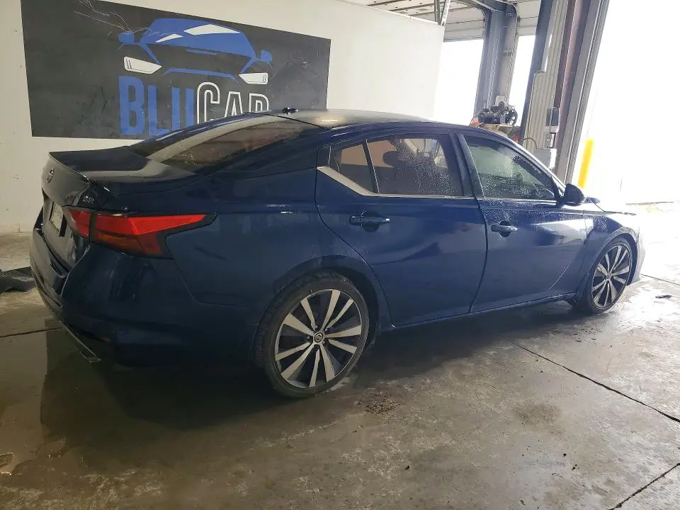 2020 NISSAN ALTIMA SR  