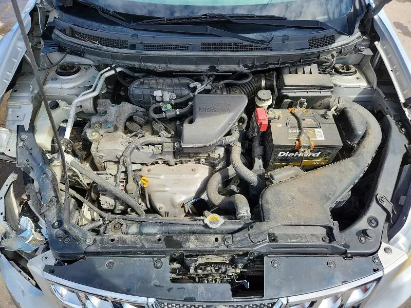 2013 NISSAN ROGUE S  