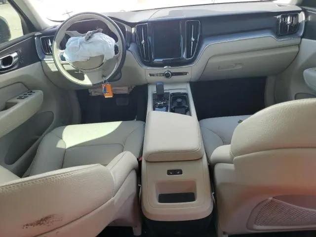 2025 VOLVO XC60 PLUS  