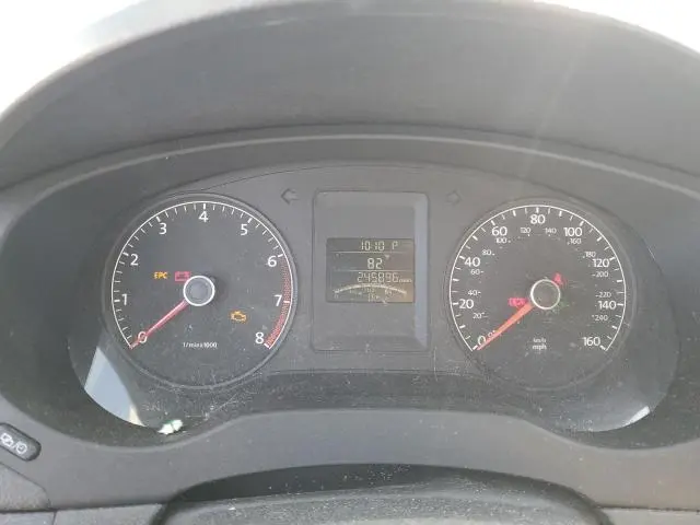 2013 VOLKSWAGEN JETTA BASE  