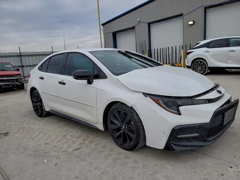 2020 TOYOTA COROLLA   