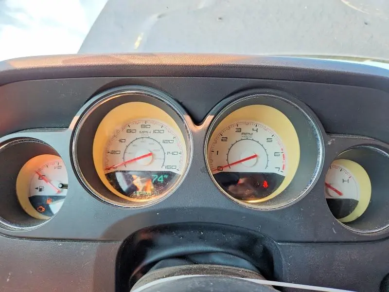 2013 DODGE CHALLENGER R  