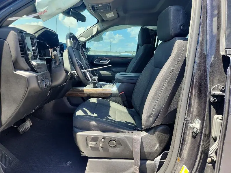 2023 CHEVROLET SILVERADO K1500 RST  