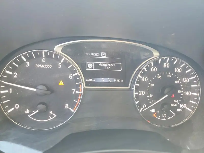 2019 NISSAN PATHFINDER SL  