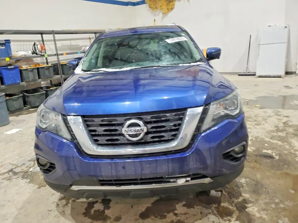 2017 NISSAN PATHFINDER S  