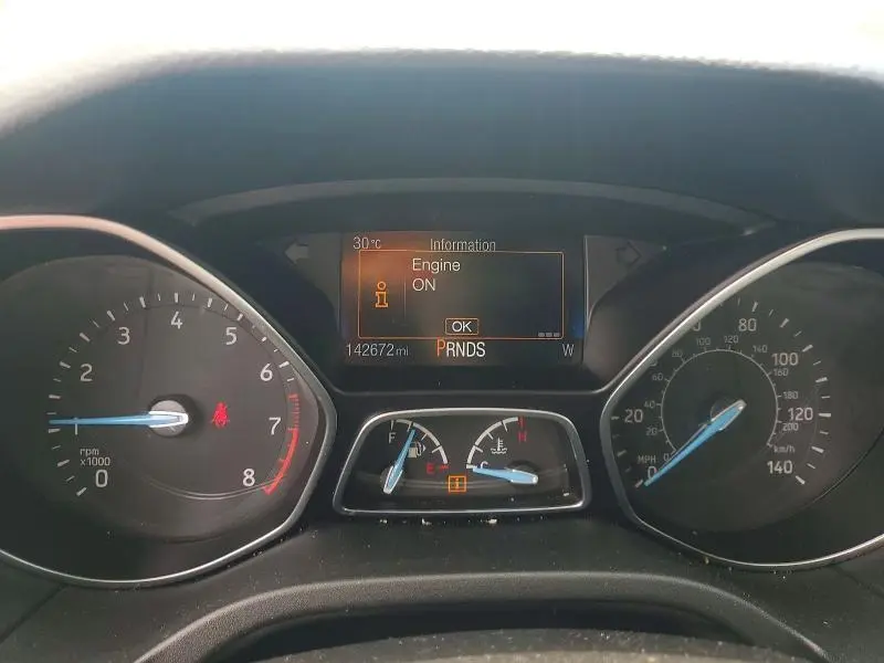 2015 FORD FOCUS SE  
