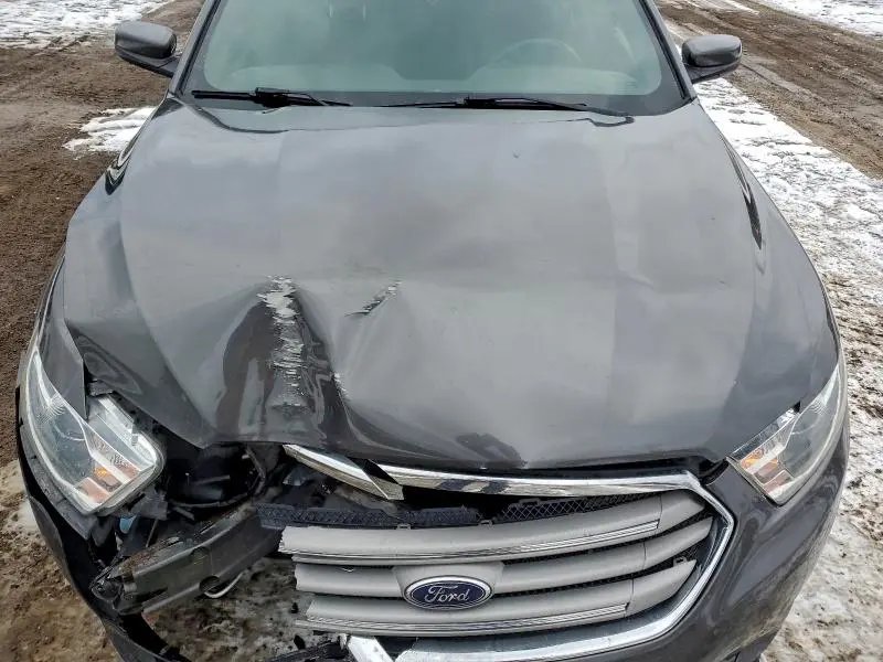 2017 FORD TAURUS SEL  