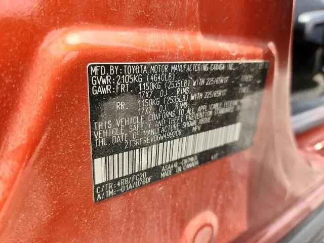 2016 TOYOTA RAV4 XLE  