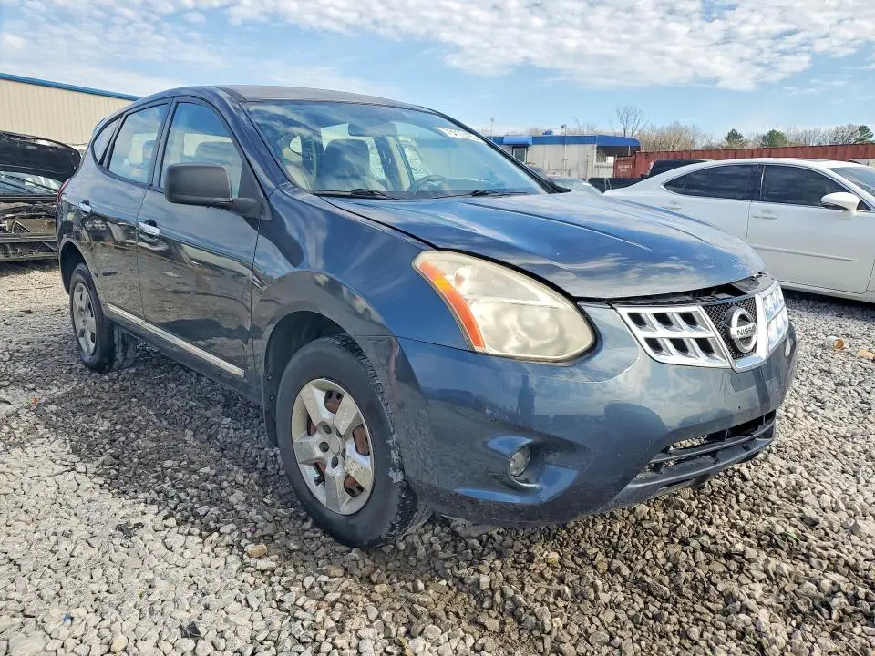 2013 NISSAN ROGUE S  