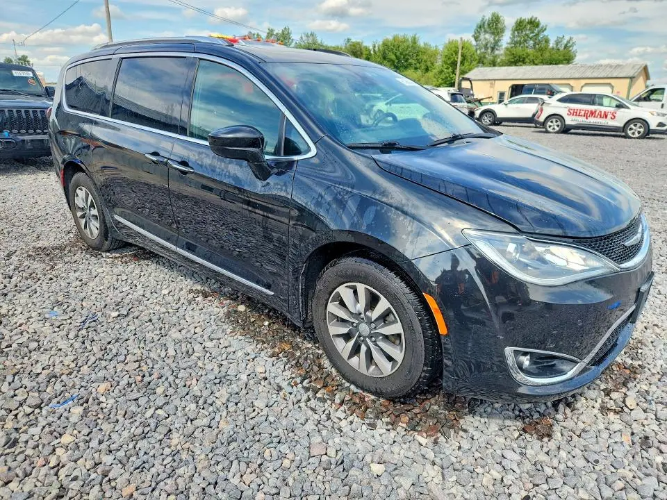 2020 CHRYSLER PACIFICA TOURING L PLUS  