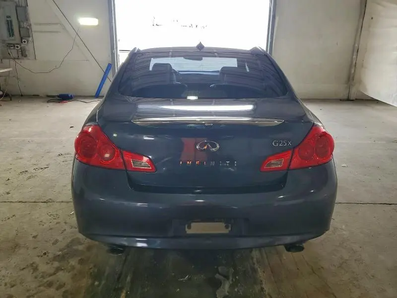 2011 INFINITI G25   