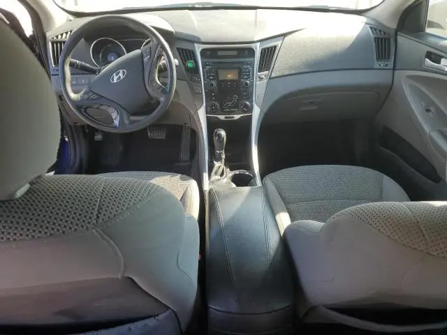 2011 HYUNDAI SONATA GLS  