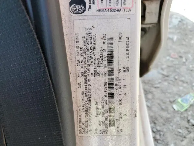 2012 FORD FIESTA S  