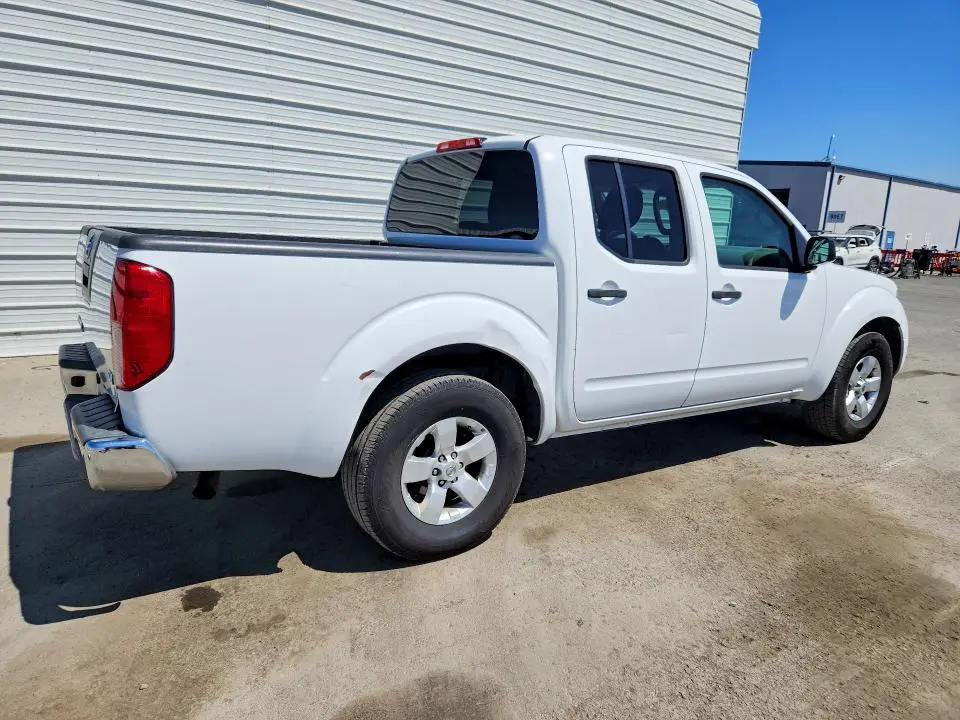 2012 NISSAN FRONTIER S  
