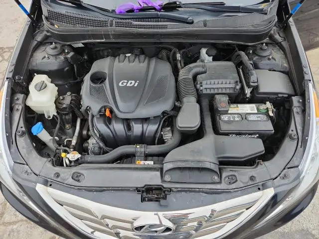 2013 HYUNDAI SONATA SE  