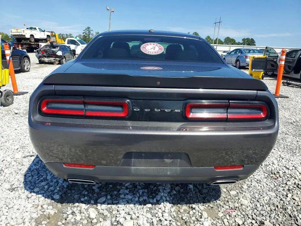 2019 DODGE CHALLENGER SXT  
