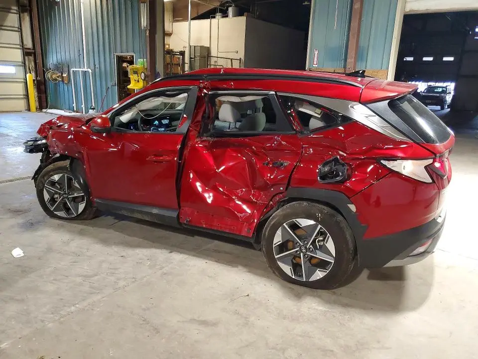 2025 HYUNDAI TUCSON SEL  