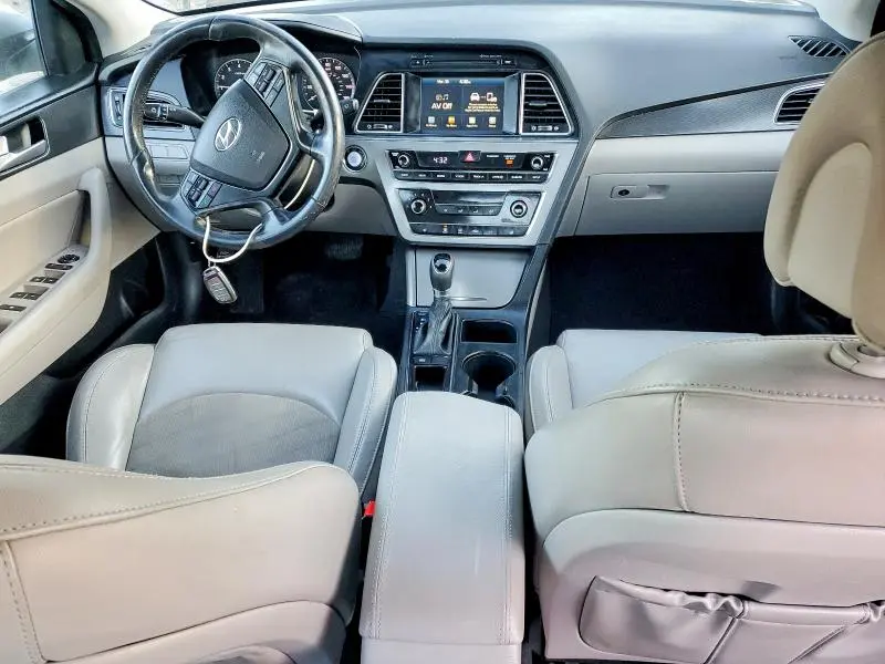 2017 HYUNDAI SONATA SPORT  
