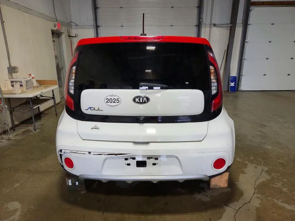 2017 KIA SOUL +  
