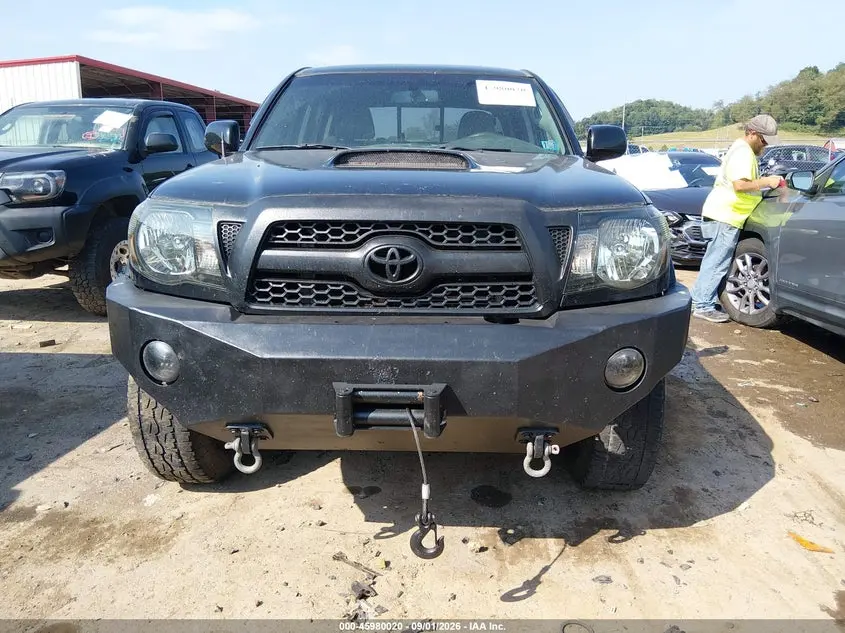 2011 TOYOTA TACOMA BASE V6