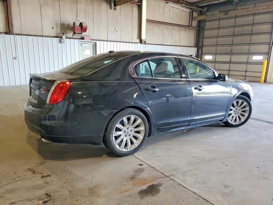 2011 LINCOLN MKS   