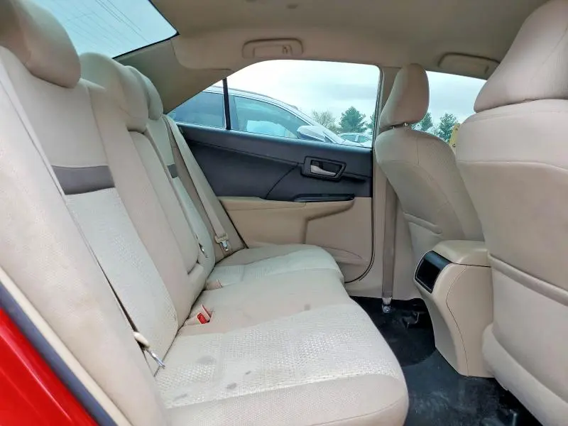 2014 TOYOTA CAMRY LE  