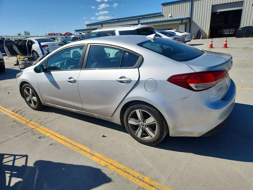 2018 KIA FORTE LX  