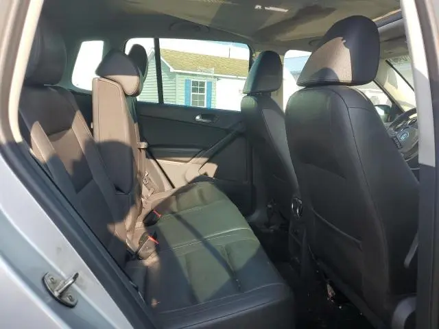 2015 VOLKSWAGEN TIGUAN S