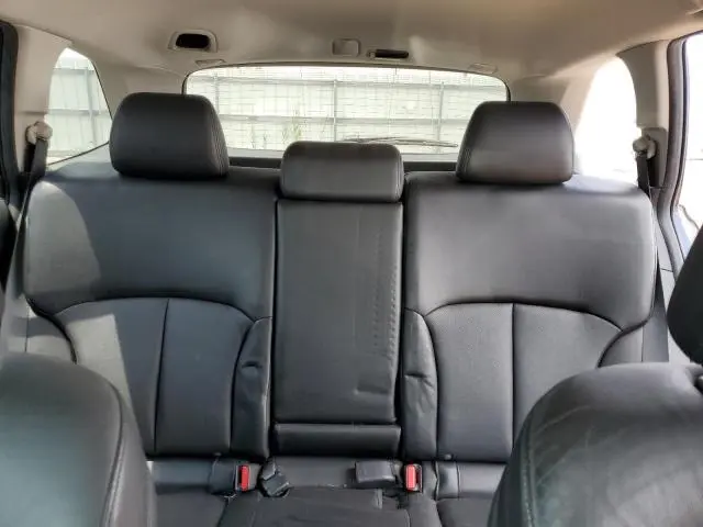 2010 SUBARU OUTBACK 2.5I LIMITED  
