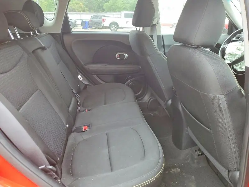 2015 KIA SOUL +  