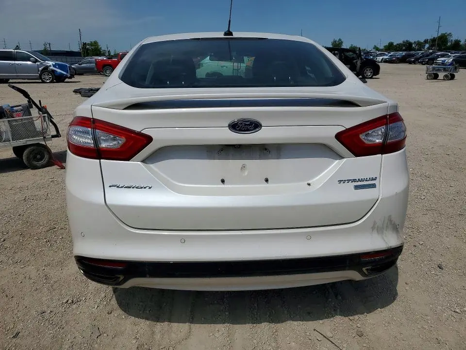 2015 FORD FUSION TITANIUM  
