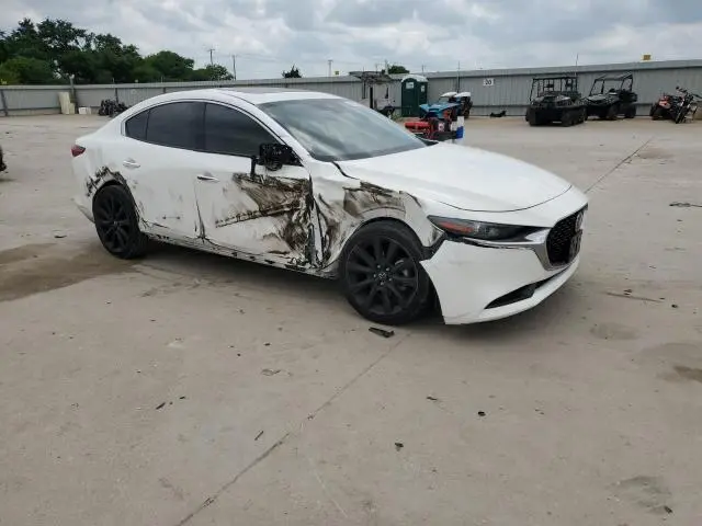 2022 MAZDA 3 PREMIUM  
