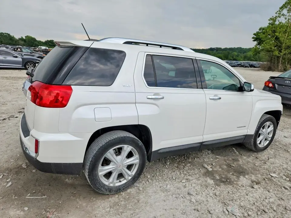 2017 GMC TERRAIN SLT  
