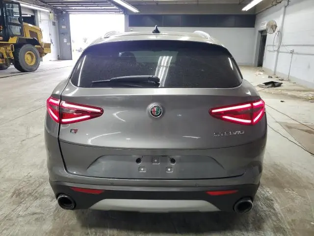 2018 ALFA ROMEO STELVIO   