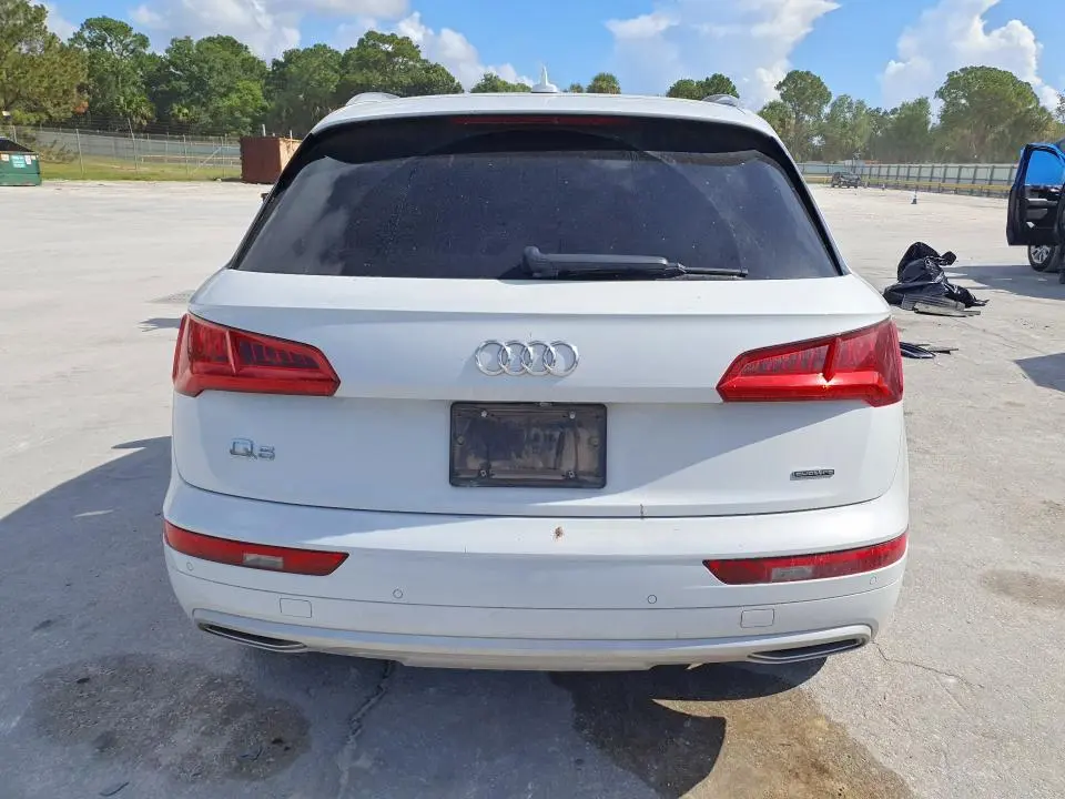2020 AUDI Q5 PREMIUM PLUS  
