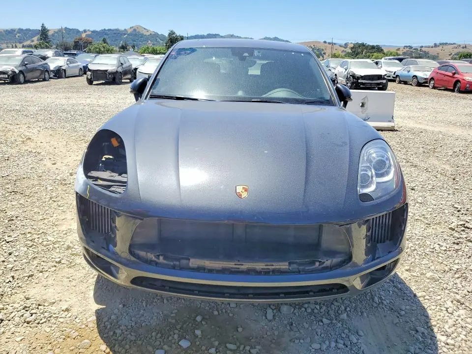 2017 PORSCHE MACAN S  