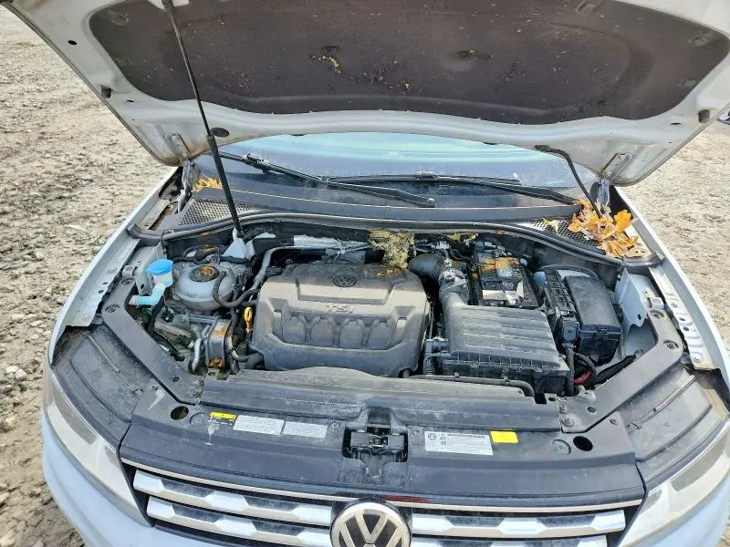 2018 VOLKSWAGEN TIGUAN SE  