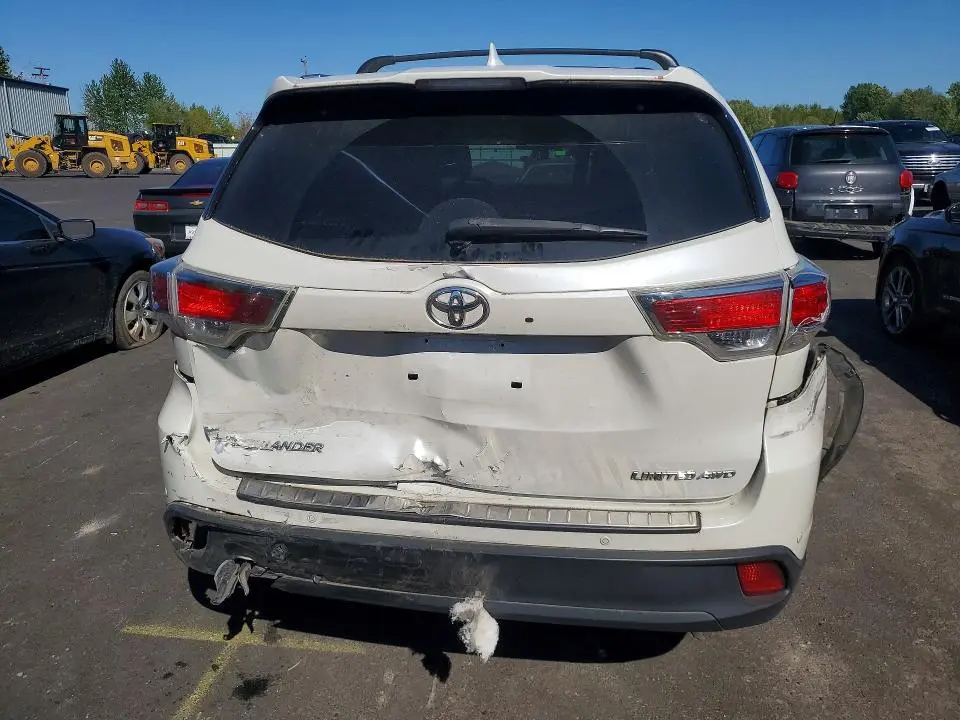 2015 TOYOTA HIGHLANDER LIMITED  