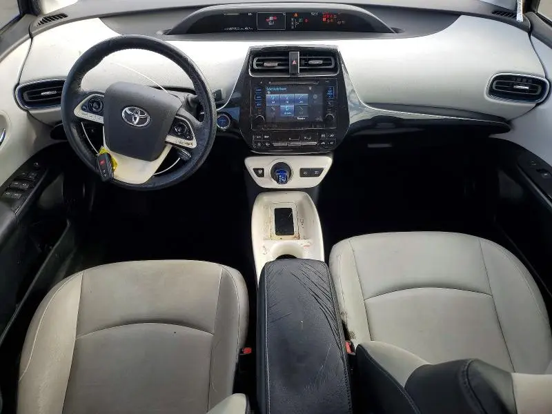 2016 TOYOTA PRIUS THREE TOURING  