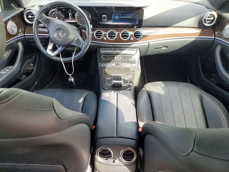 2017 MERCEDES-BENZ E 300  