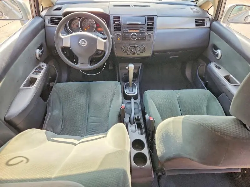 2012 NISSAN VERSA 1.8 S  