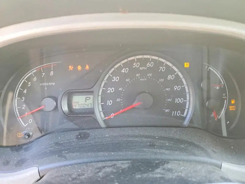 2011 TOYOTA SIENNA LE 8-PASSENGER  
