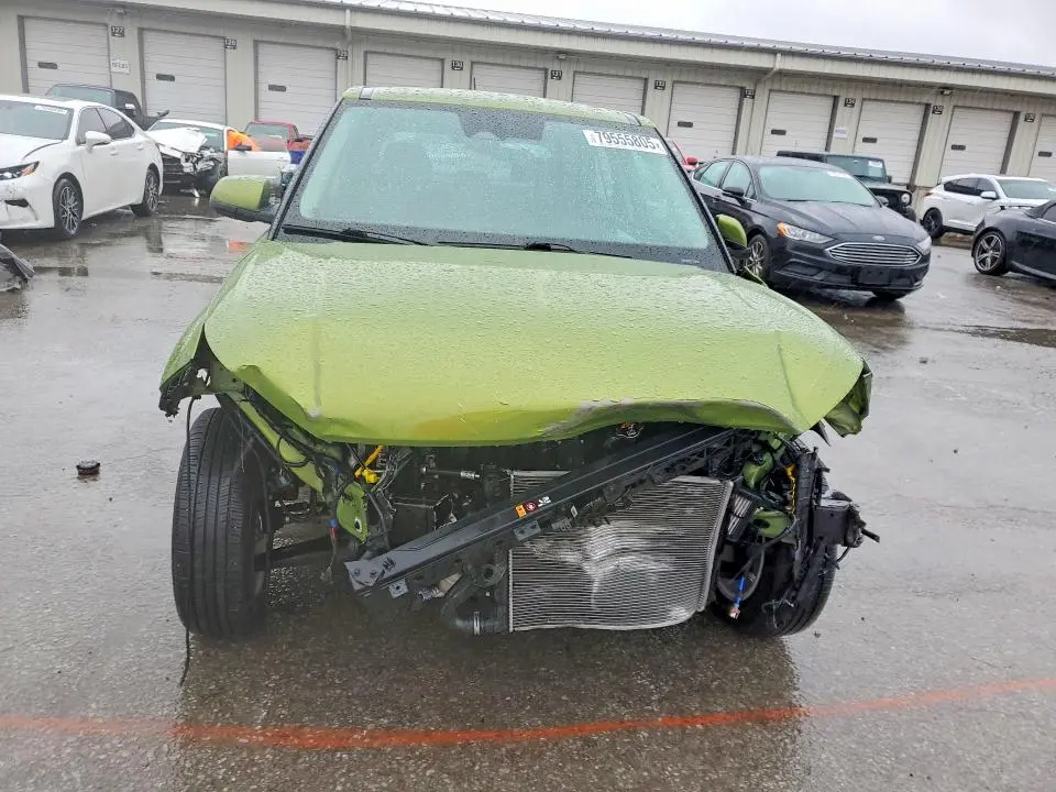 2023 HYUNDAI VENUE SE  