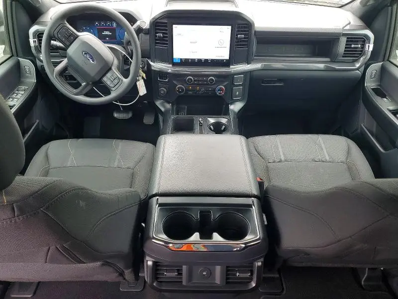 2025 FORD F150 STX  